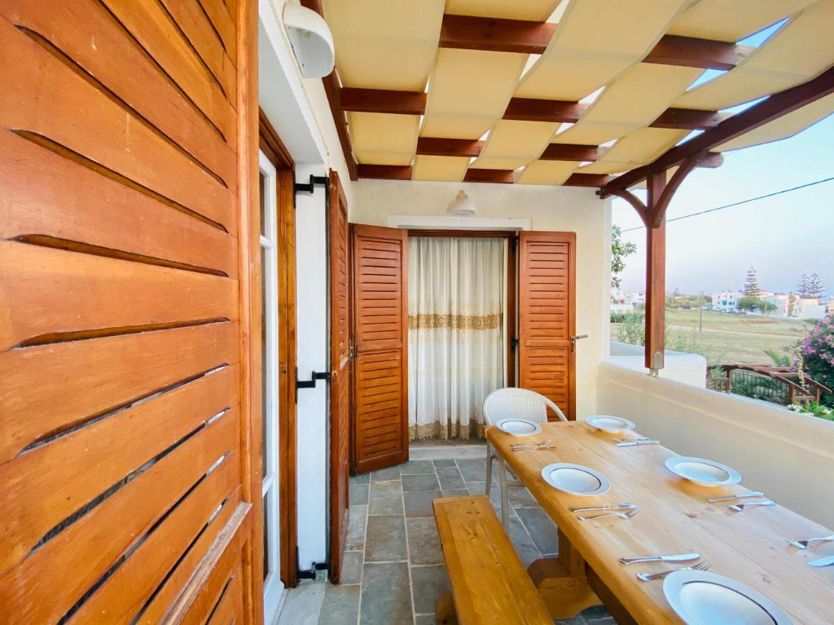 Deluxe Studios & Suites Ageri-Milos Adámasz Kültér fotó