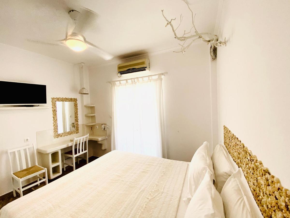 Deluxe Studios & Suites Ageri-Milos Adámasz Kültér fotó